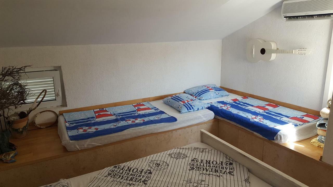Apartments Lopar Story Экстерьер фото